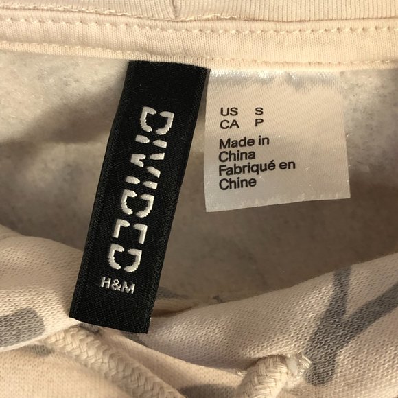 H&M Divided Women's One Vision Small Pattern Graffiti Hand-Cropped Soft Hoodie - Picture 7 of 12